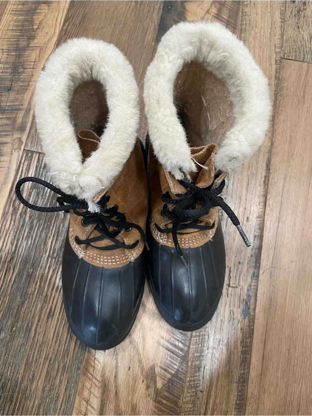 Kamik leather waterproof winter snow boots Wm 9